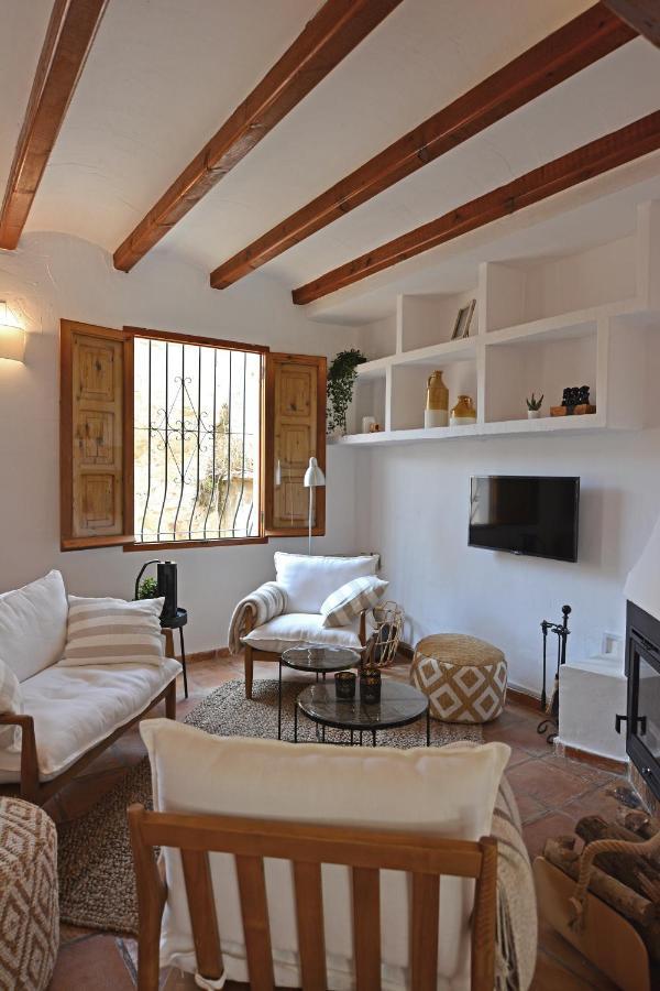 הוילה אלתיאה Casa En Bellaguarda By Nras מראה חיצוני תמונה